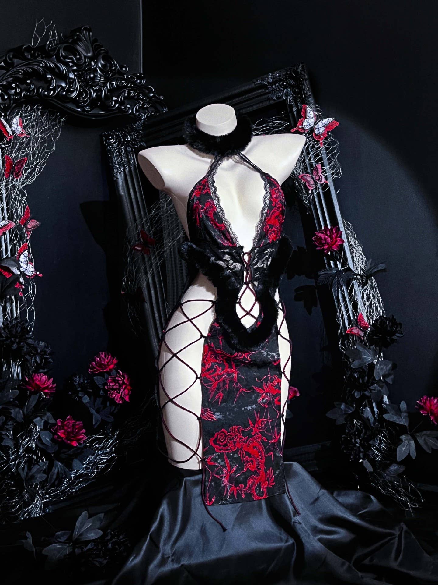 Demonia